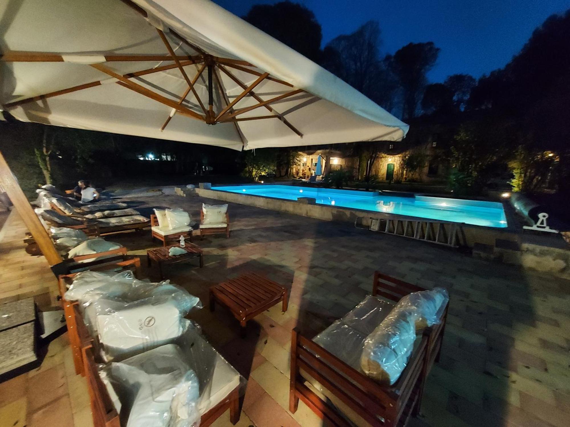 The Baron'S Estate Hotel Torre de' Passeri Buitenkant foto
