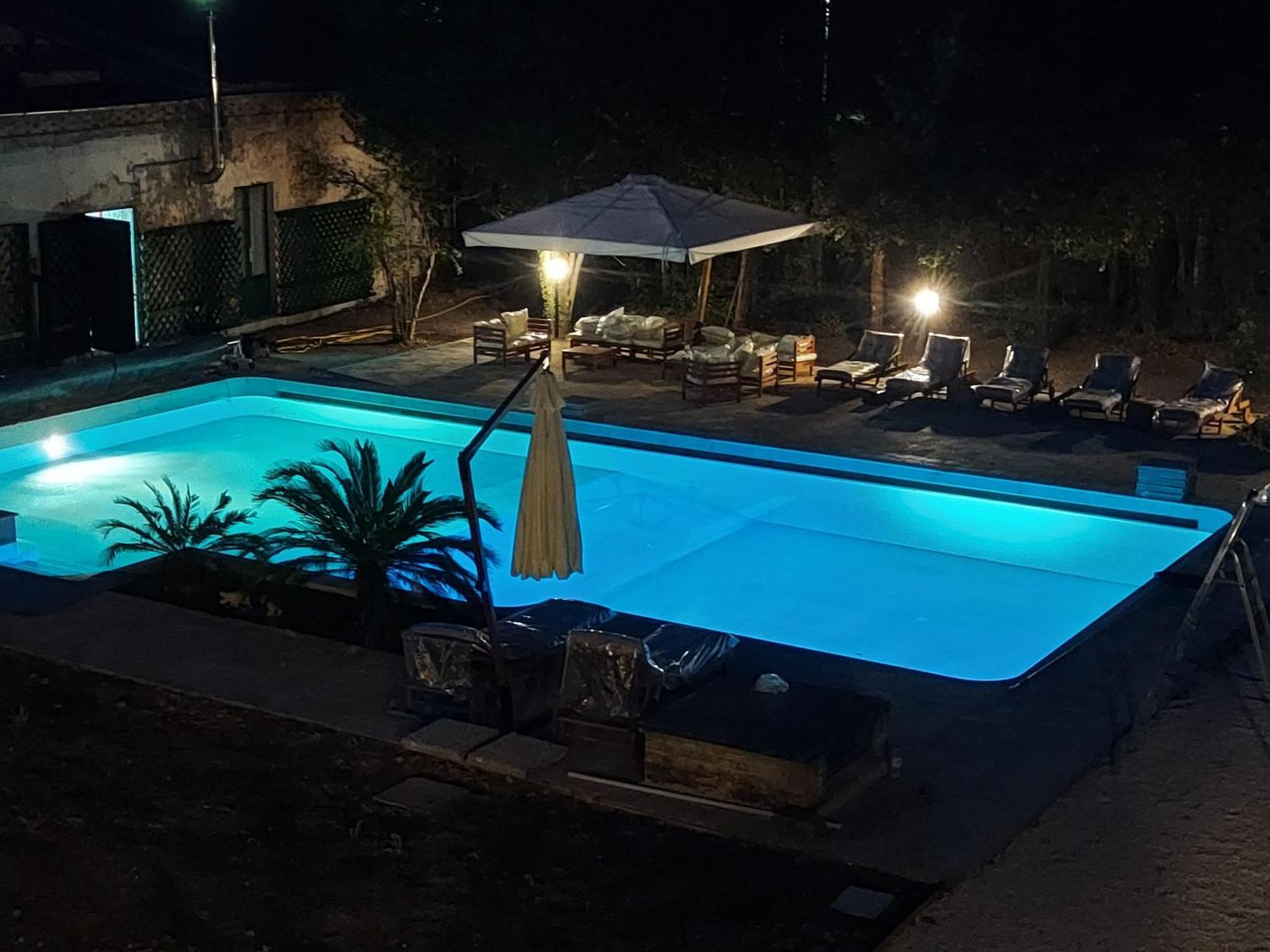 The Baron'S Estate Hotel Torre de' Passeri Buitenkant foto